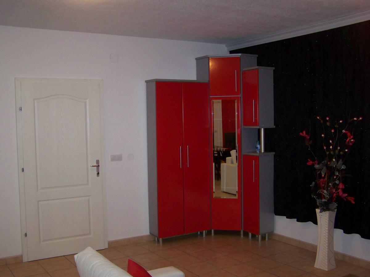 Villa Eros Apartments 2 Струга Екстериор снимка